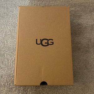 womens ugg tazz chestnut size 9